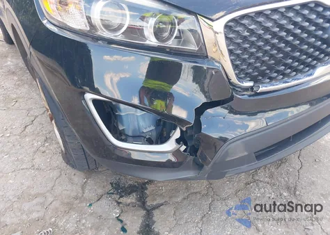 2018 Kia Sorento 2.4L Lx z USA, uszkodzony, nr VIN 5XYPGDA31JG400672